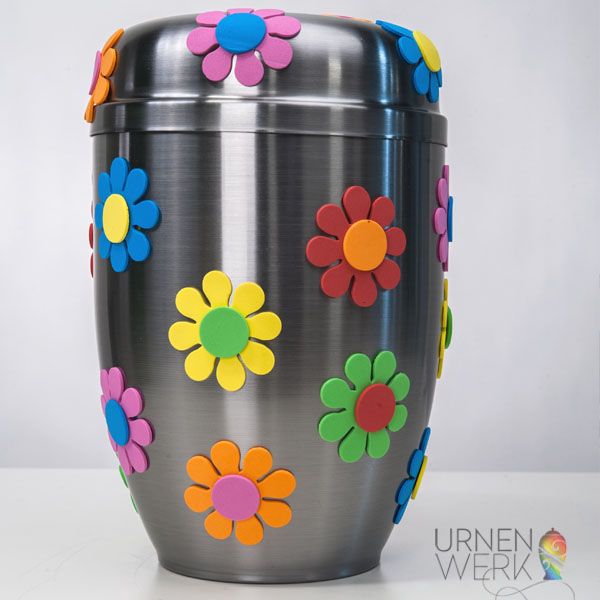 Stahl Urne- Flowerpower Design - Urnenwerk - Individuell wie das Hippieurne mit 70ger Jahre Blumen verziert