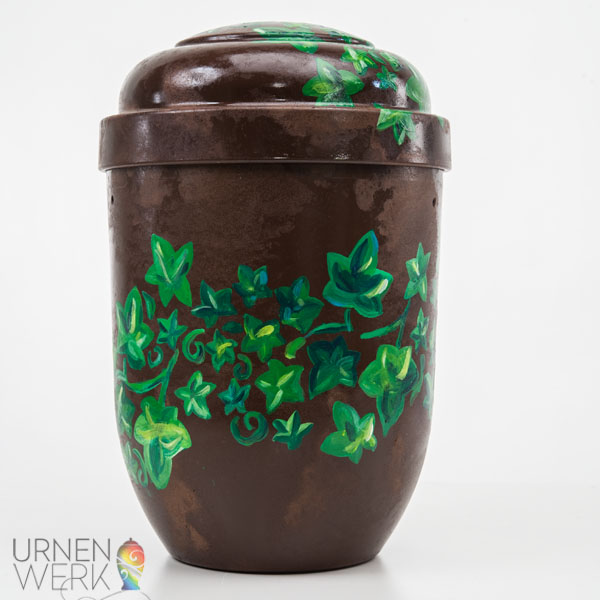 Bio Urne aus Holz mit Efeu Ranken Designurne -Urnenwerk - Indivi Design einer Holzspritzgussurne mit gemaltem Efeuranken